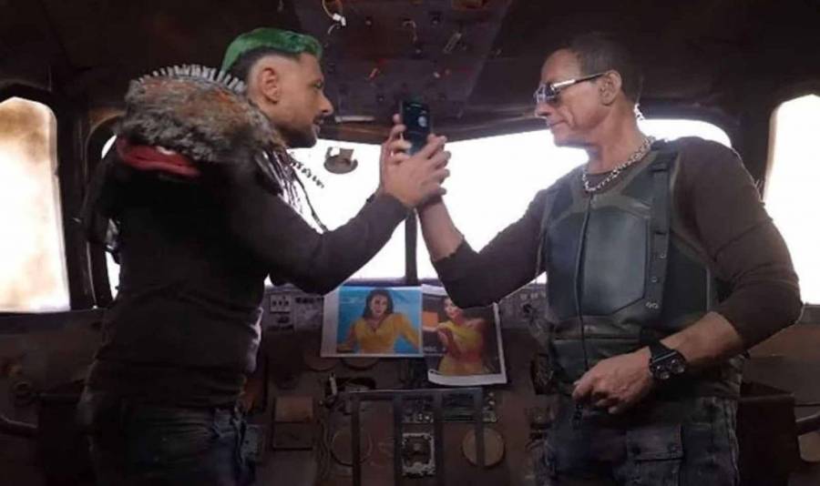 فان دام يحذف جميع صوره مع رامز جلال من فيسبوك