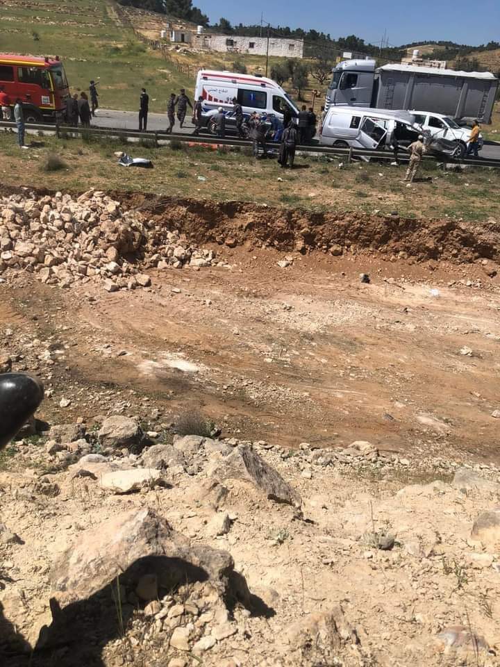 وفاتان و4 إصابات بحادث تصادم في المفرق