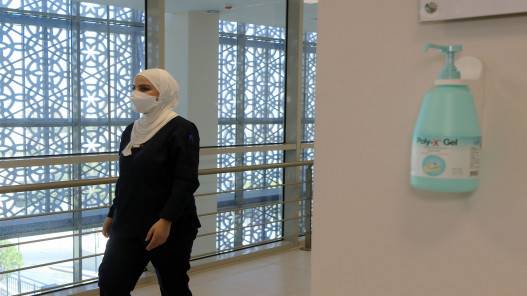 انخفاض إصابات كورونا 36 والوفيات 43 خلال أسبوع