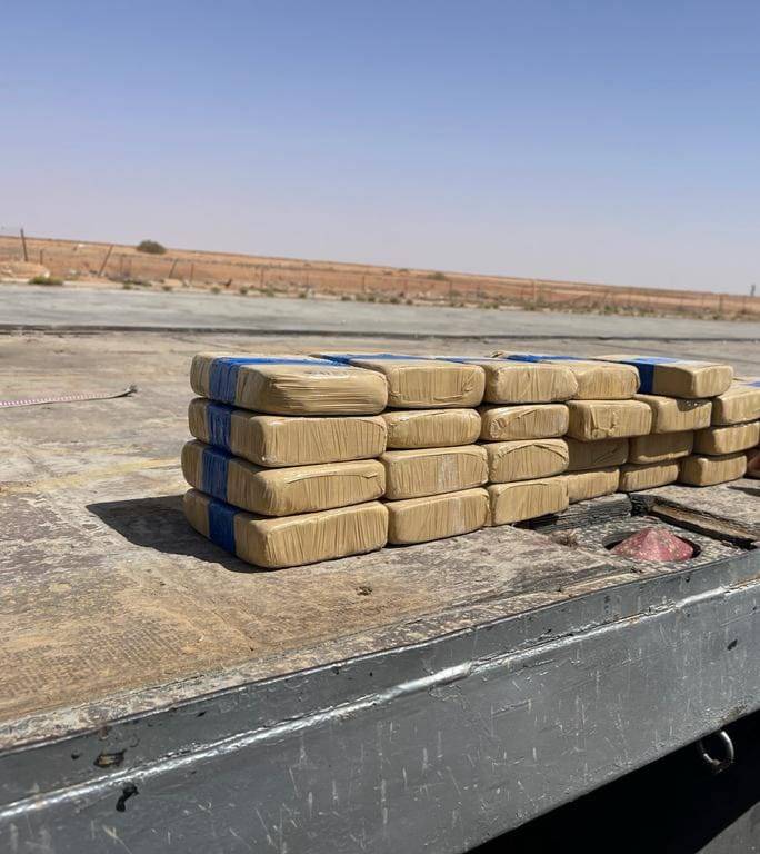 الجمارك الأردنية تحبط محاولة تهريب لمادتي الهيروين والكريستال المخدر