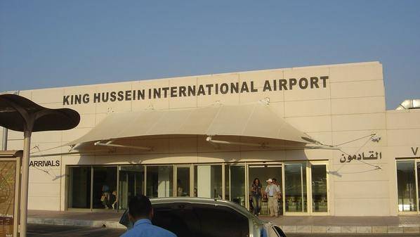 طائرة بلغارية تقل 152 سائحا تصل إلى مطار الملك حسين في العقبة