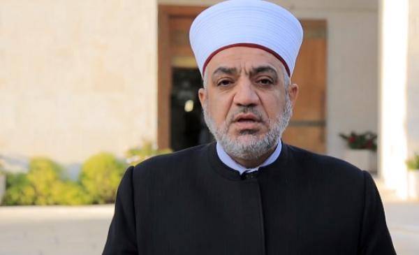 وزير الأوقاف يفتتح الملتقى الخيري بالكرك