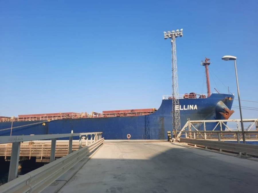 تصدير أكبر باخرة من الفوسفات لأول مرة بتاريخ الشركة إلى الهند