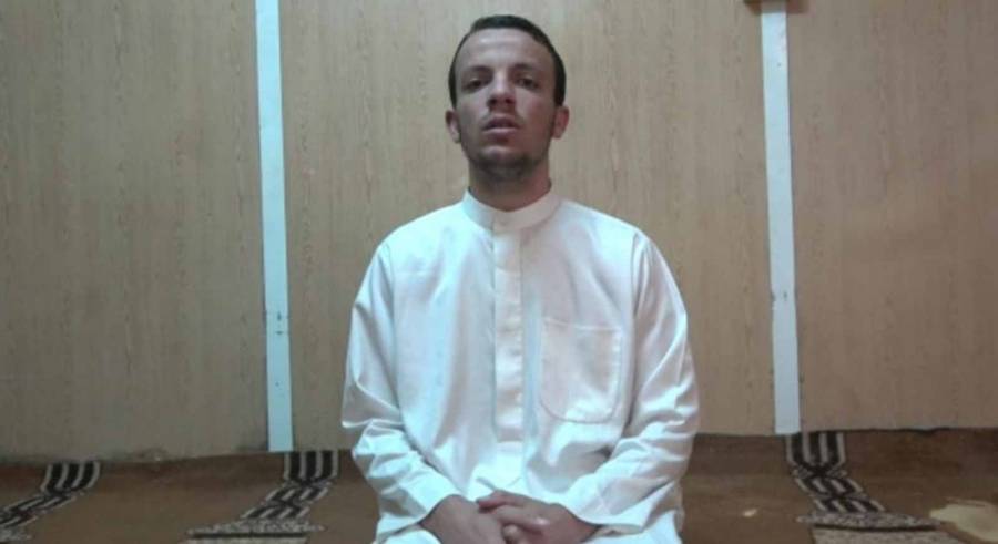 كرس حياته لتحفيظ القرآن الكريم في الزعتري