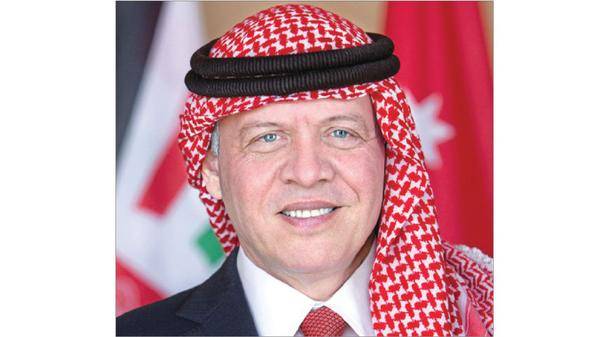 فعاليات رسمية وشعبية تهنئ الملك بسلامة العودة بعد العملية الجراحية