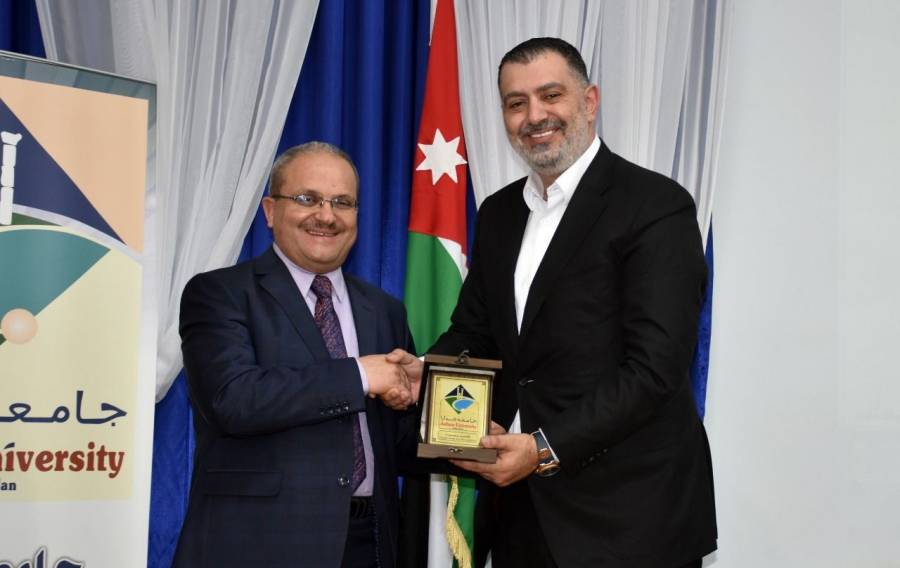 ندوة حوارية حول مخرجات اللجنة الملكية والتطلعات للأحزاب في جامعة جدارا