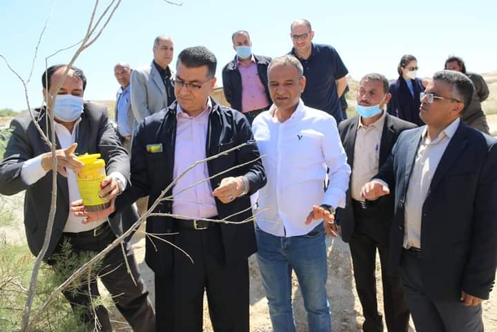 وزير الزراعة يتفقد حملة مكافحة الذباب المنزلي في وادي الأردن والمغطس