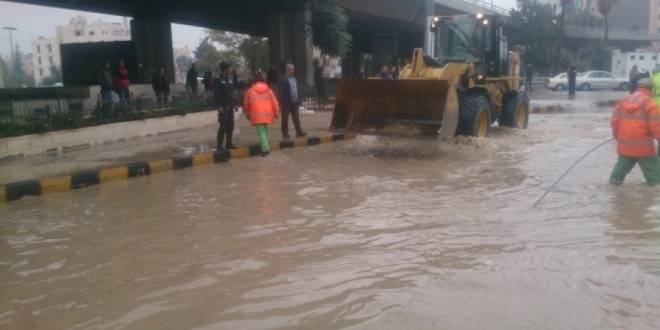 طقس العرب يحذر من السيول المُفاجئة الأحد