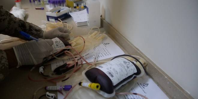 أعداد المتبرعين بالدم تنخفض إلى النصف خلال رمضان