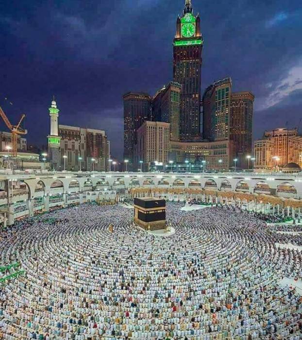 هنا في مكة لــ مازن منصور كريشان