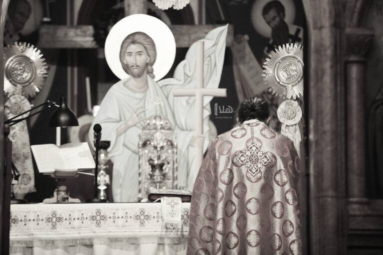 صور من قداس “سبت النور” في العاصمة عمان