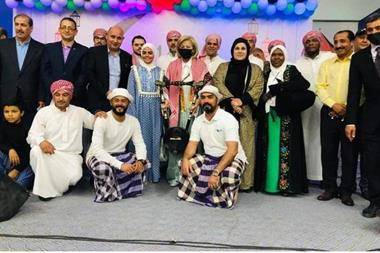 النجار تسلم جمعية صناع الارادة نسخة من الدستور بطريقة برايل