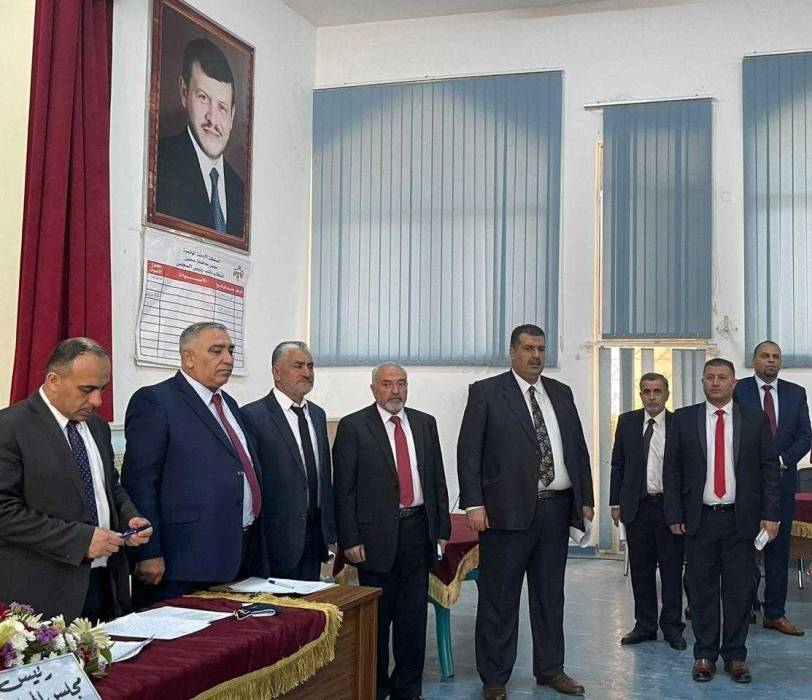 المومني رئيسا لمجلس محافظة عجلون والفريحات نائبا