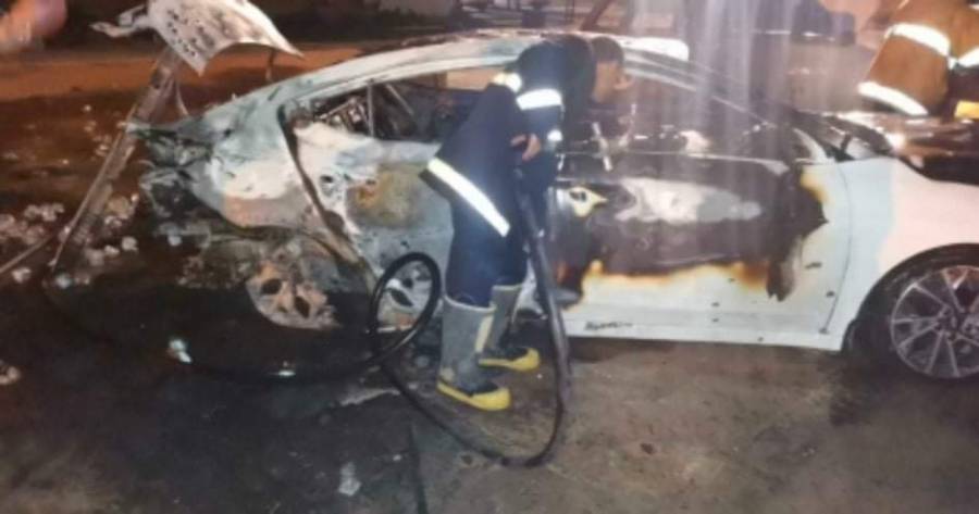 احتراق سيارة تحمل صواريخ قرب قاعدة زليكان التركية