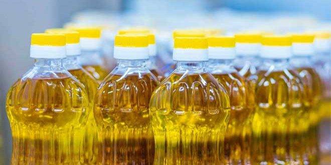 متاجر بريطانيا تحدد كمية شراء زيت الطهي وإندونيسيا تحظر صادرات زيت النخيل