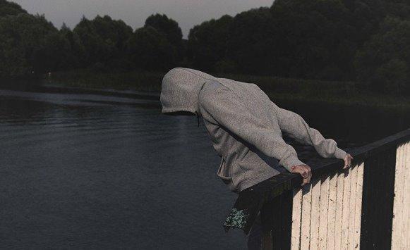 الحبس والغرامة لكل من يحاول الانتحار بالأردن