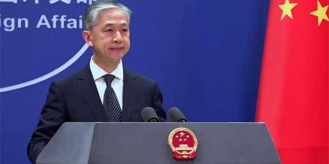 بكين: على واشنطن معالجة جهلها