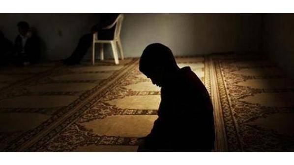 الإفتاء تبين فضل صلاة التهجد ووقت أدائها