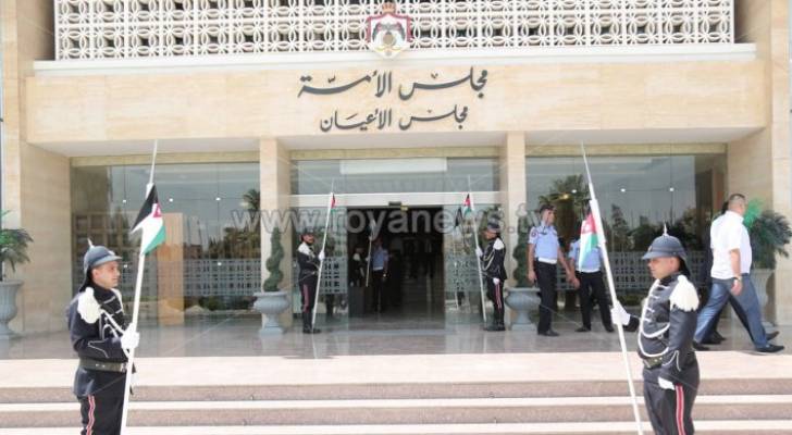 قانونية الأعيان: لكل طريقته في دراسة القوانين