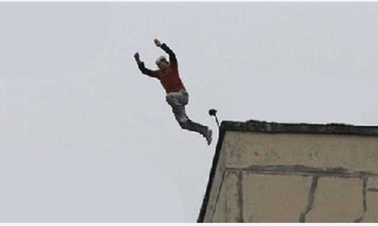 كيف يعالج القانون المصري محاولات الانتحار؟؟؟