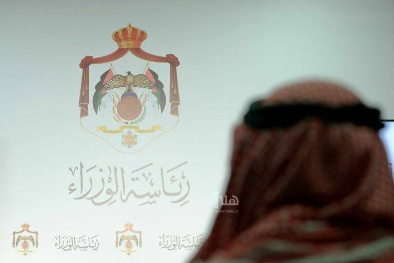 إحالات للتقاعد في مؤسسات حكومية (أسماء)