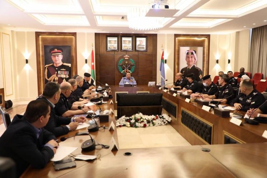 مديرية الأمن العام تبدأ بتنفيذ خطتها الأمنية والمرورية مع دخول إجازة عيد الفطر السعيد.