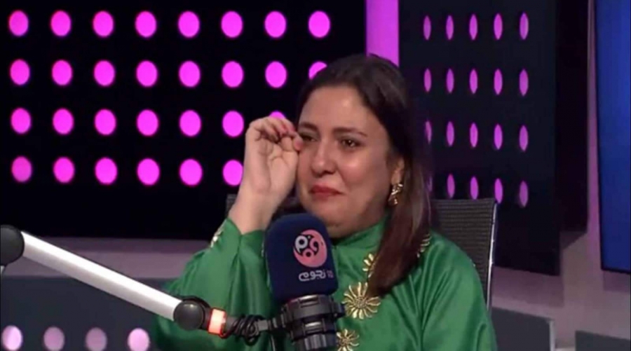 الفنانة المصرية مي كساب تبكي على الهواء ....لهذا السبب