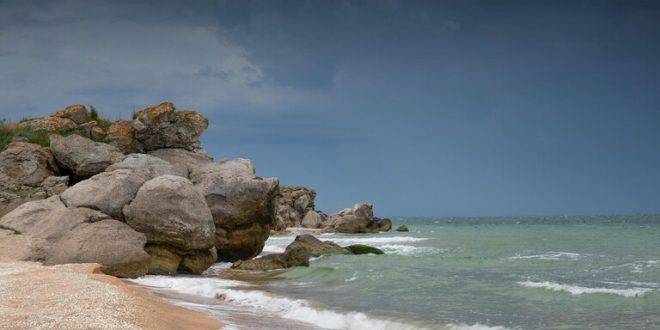 القوات الروسية تجري عمليات لمكافحة الإرهاب في بحر آزوف