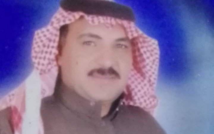 رئيس بلديه ام القطين والمكيفته يصرف مكافأة مالية