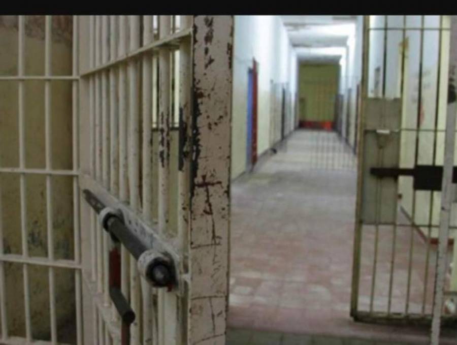 دولة عربية تصدر عفوا عن مجموعة من المحكومين...بمناسبة عيد الفطر