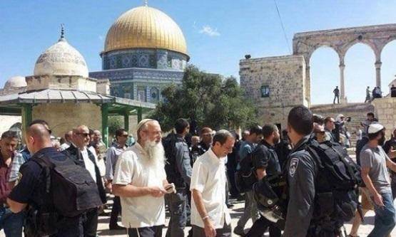 الأردن يُحذر من الاستمرار بالتهديد باقتحام الأقصى