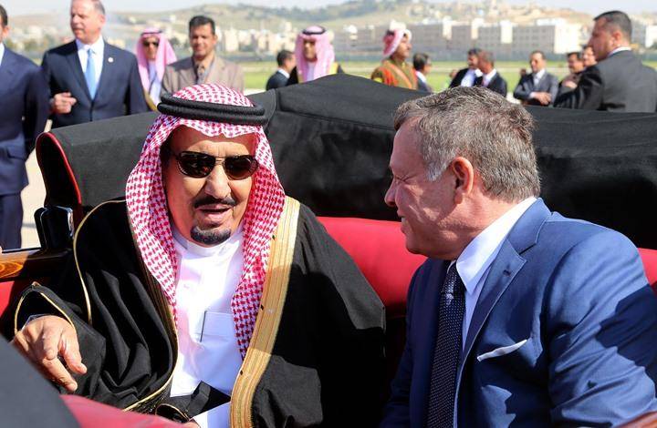 إتصال هاتفي بين الملك وخادم الحرمين