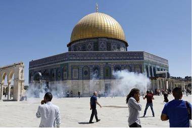 أوقاف غزة تطالب بحماية دولية للمقدسات الإسلامية