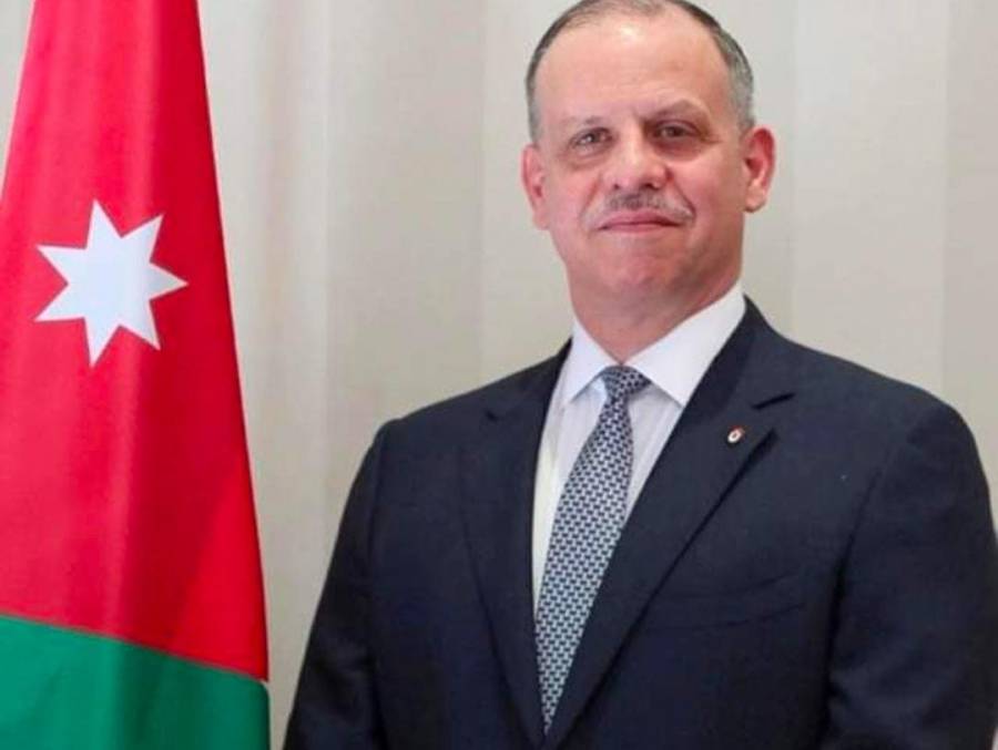 الأمير فيصل يؤدي اليمين الدستورية نائبا للملك