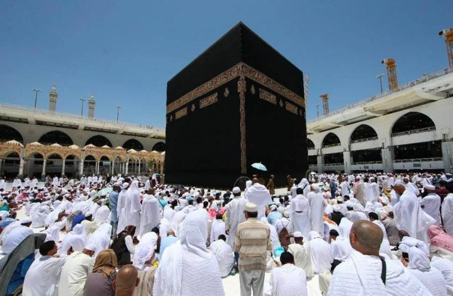 السعودية تحدد موعد انتهاء تأشيرة العمرة للقادمين من خارج المملكة