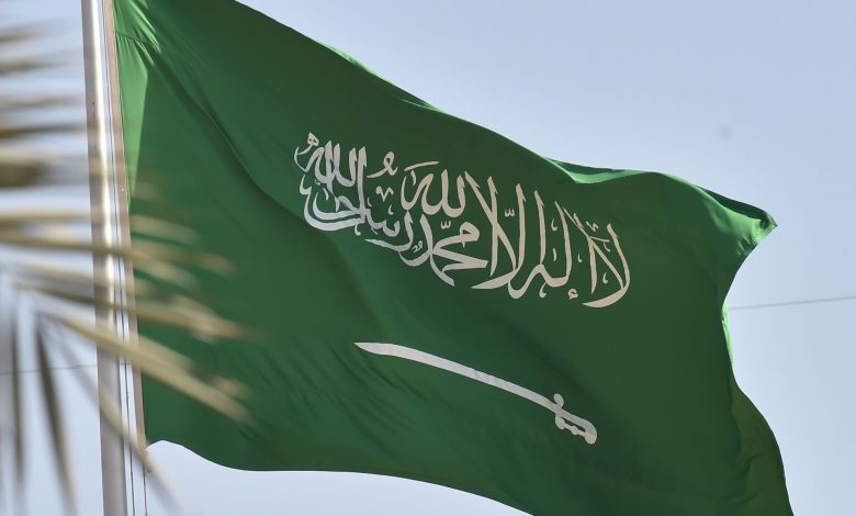 السعودية تسجل  565 إصابة بكوفيد لأول مرة منذ حوالى ستة أشهر