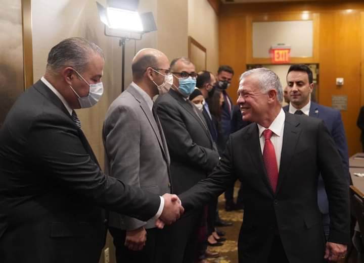 الملك يلتقي عددا من الأطباء الأردنيين المتميزين في الولايات المتحدة