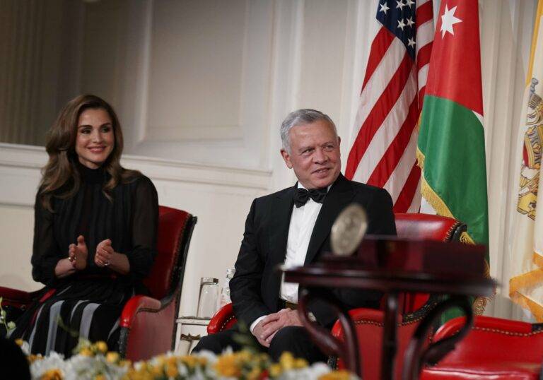 الملك: الطريق إلى السلام يجب أن يمر بالقدس