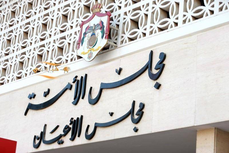 توصية بتمديد العمل بأمر الدفاع المتعلق بحبس المدين