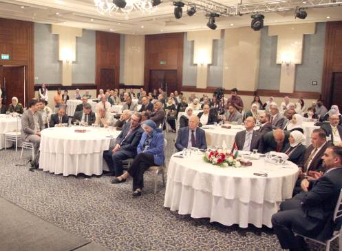 انطلاق أعمال المؤتمر الدولي الكيمياء التطبيقية والتقنيات الحيوية