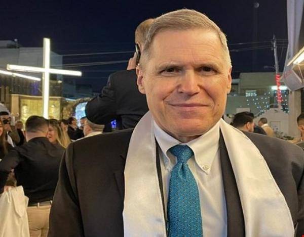 غضب برلماني من تواجد السفير الأمريكي ضمن اجتماع وزاري عراقي