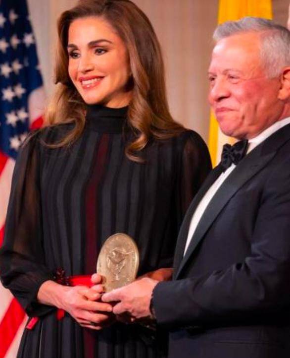 مجلس العاصمة يهنىء الملك والملكة بجائزة “الطريق إلى السلام”