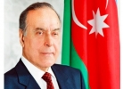 ذكرى حيدر علييف خالدة في قلوب الأذربيجانيين