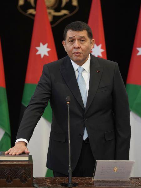 وزير العمل يحث المديريات في الميدان على تحسين جودة الخدمات للمواطنين