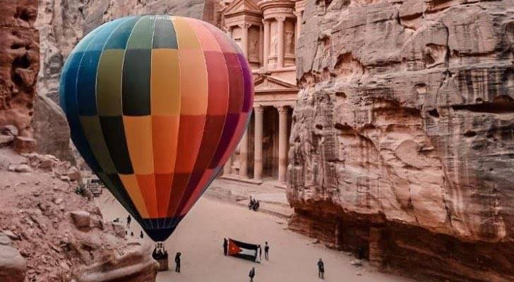 البترا التنموي يوقع اتفاقية لاستثمار مشروع المنطاد الثابت