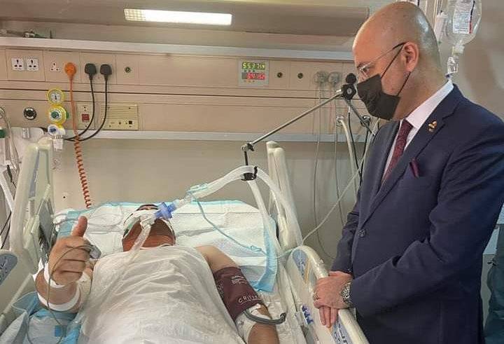 السفير العذاري يزور العقيد الركن فهمي حسين من القوات الخاصة العراقية  في مدينة الحسين الطبية