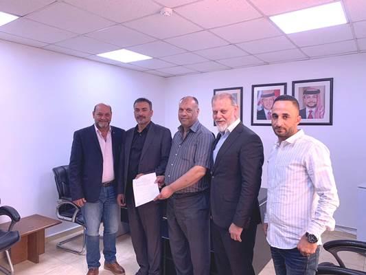 عقد جماعي ينظم مهنة قطاع التجميل في الأردن