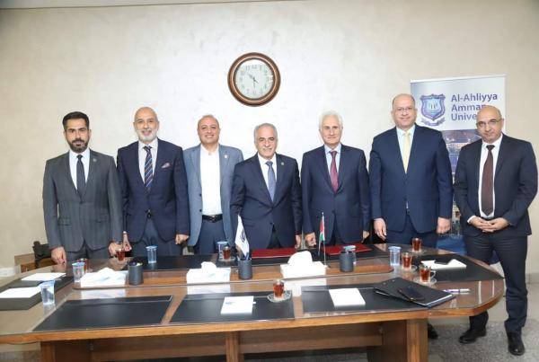 عمان الأهلية والتعليم العالي توقعان لابتعاث طلبة بتخصصات طب الأسنان