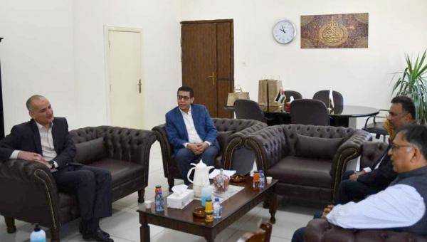 مدير المؤسسة التعاونية يلتقي وفدا هنديا