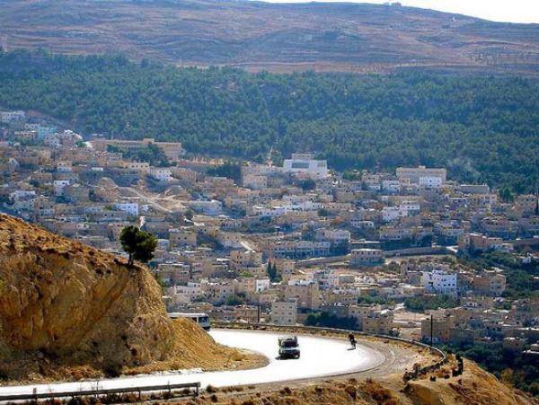 تكريم 25 عاملاً في الطفيلة